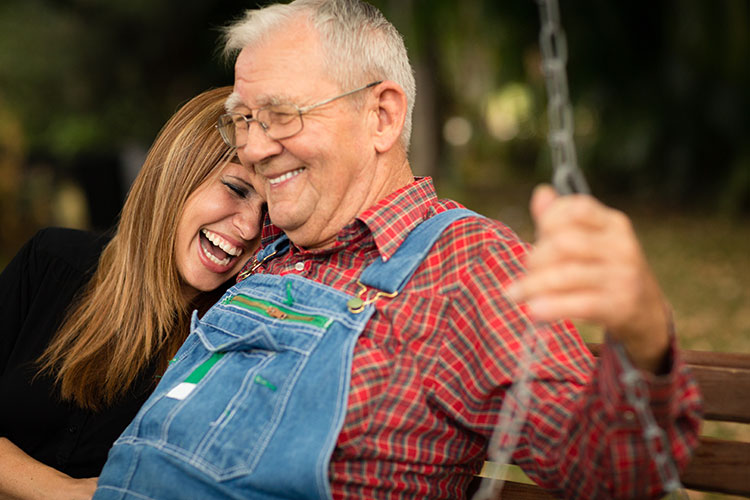 grandfather_granddaughter_swinging